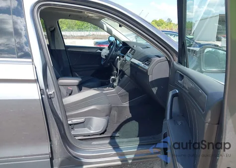 2022 Volkswagen Tiguan 2.0T Se z USA, uszkodzony, nr VIN 3VV3B7AX1NM166528